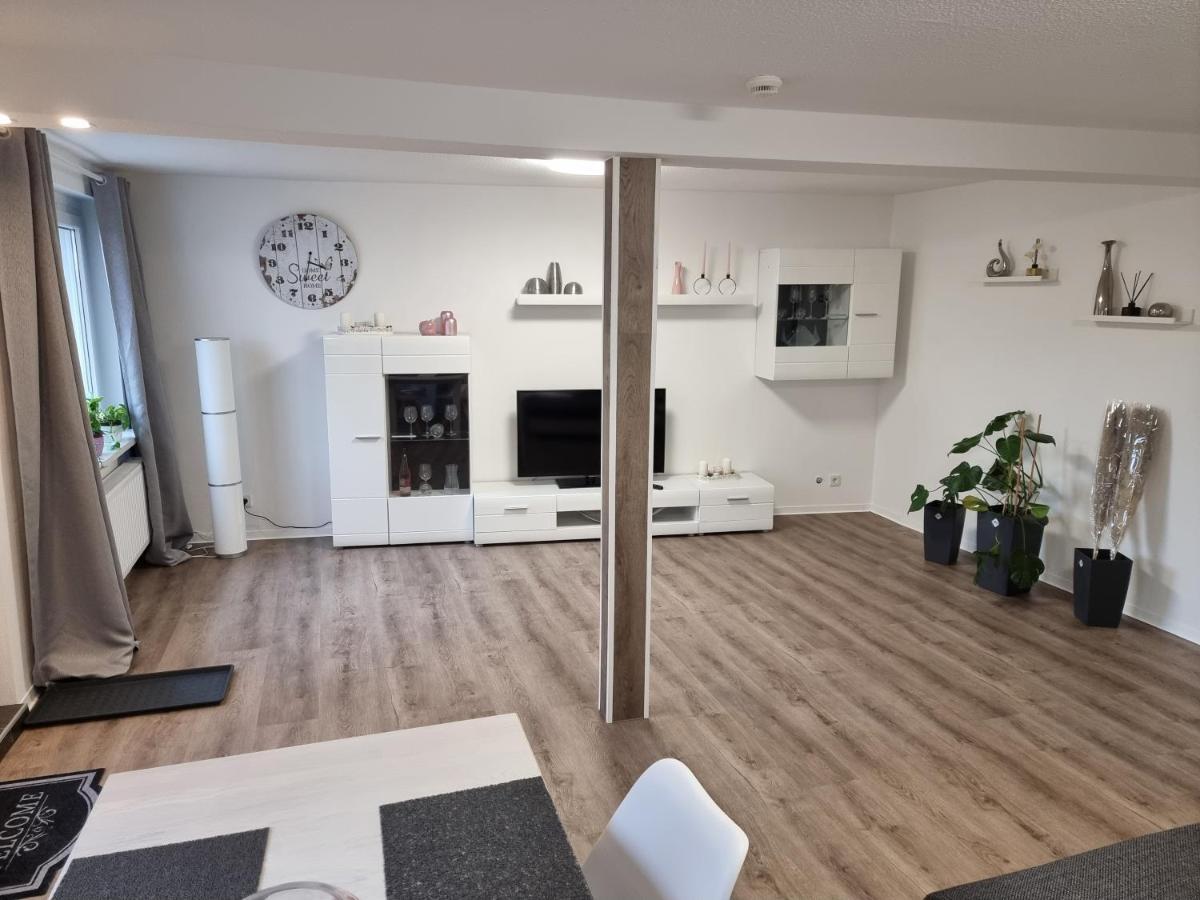 Gaestehaus-Ferienwohnung-Appartement Mit Terrasse - Naehe Kliniken/ Herzzentrum Bad Oeynhausen Exterior foto